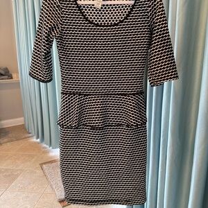 Max Studio Elegant Black and White Patterned Dress size medium